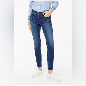 J Crew 8" mid rise skinny jean, sz 27